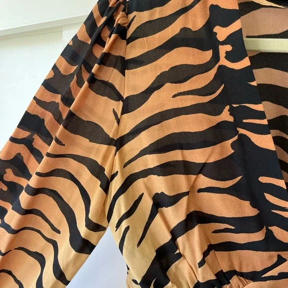 Realisation Tiger Top - Picture 7 of 8